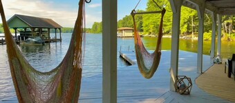 Lakefront oasis with free WiFi, private dock, furnished deck, & paddleboards