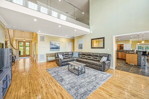 TV, DVD player, table football, ping pong - Lakefront home with private hot tub, WiFi, fun rec room, & beach area (Mineral)
