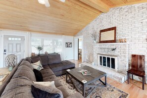 TV, fireplace, DVD player, table football - Lakefront home with granite counters, fireplace, lake views, & dock (Mineral)