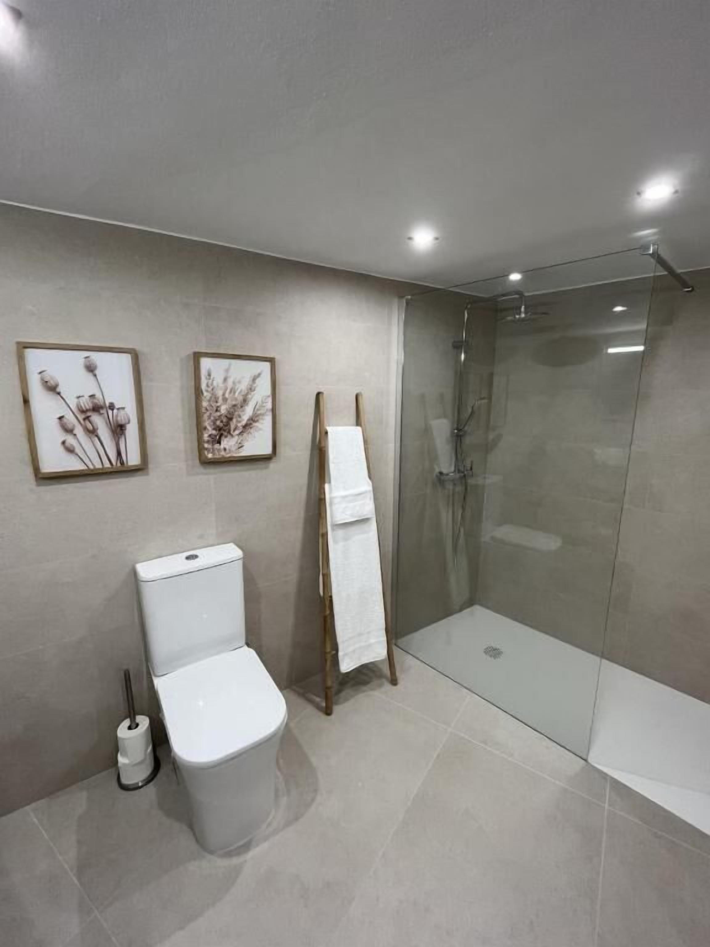 Apartment, City View | Bathroom