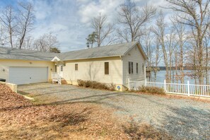 Exterior - Dog-friendly, lakefront vacation home w/ a boat house, kayaks, & paddleboards (Mineral)