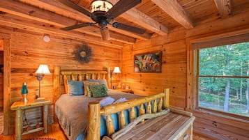 4 bedrooms, free WiFi, bed sheets