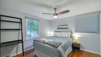 3 chambres, bureau, fer et planche à repasser, Wi-Fi gratuit