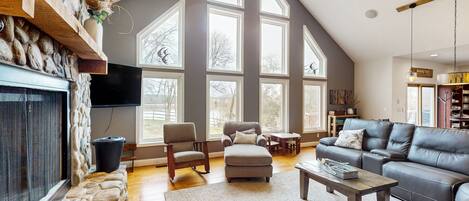 TV, fireplace, DVD player, ping pong