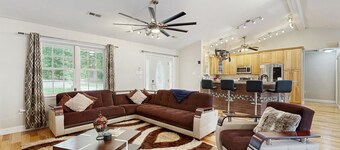 Relaxing Lake Anna getaway with games, fire pit, deck & room to unwind