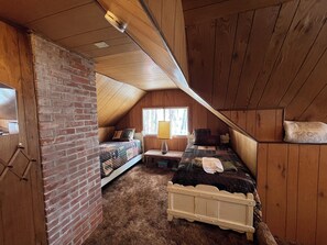3 bedrooms, WiFi, bed sheets
