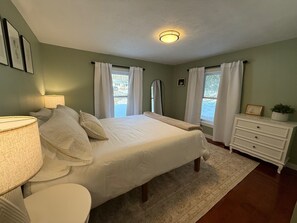3 chambres, fer et planche à repasser, Wi-Fi gratuit, draps fournis
