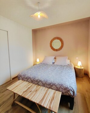 Iron/ironing board, Internet, bed sheets - Villa Odeven 300 m from the sea Holim'Prest (Cléder)