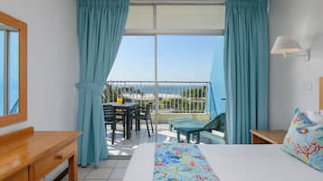 Family Room, 2 Bedrooms, Balcony, Ocean View | Balcony