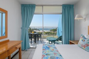 Family Room, 2 Bedrooms, Balcony, Ocean View | Balcony