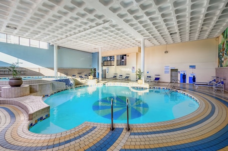 Indoor pool, 2 outdoor pools. Durban Spa