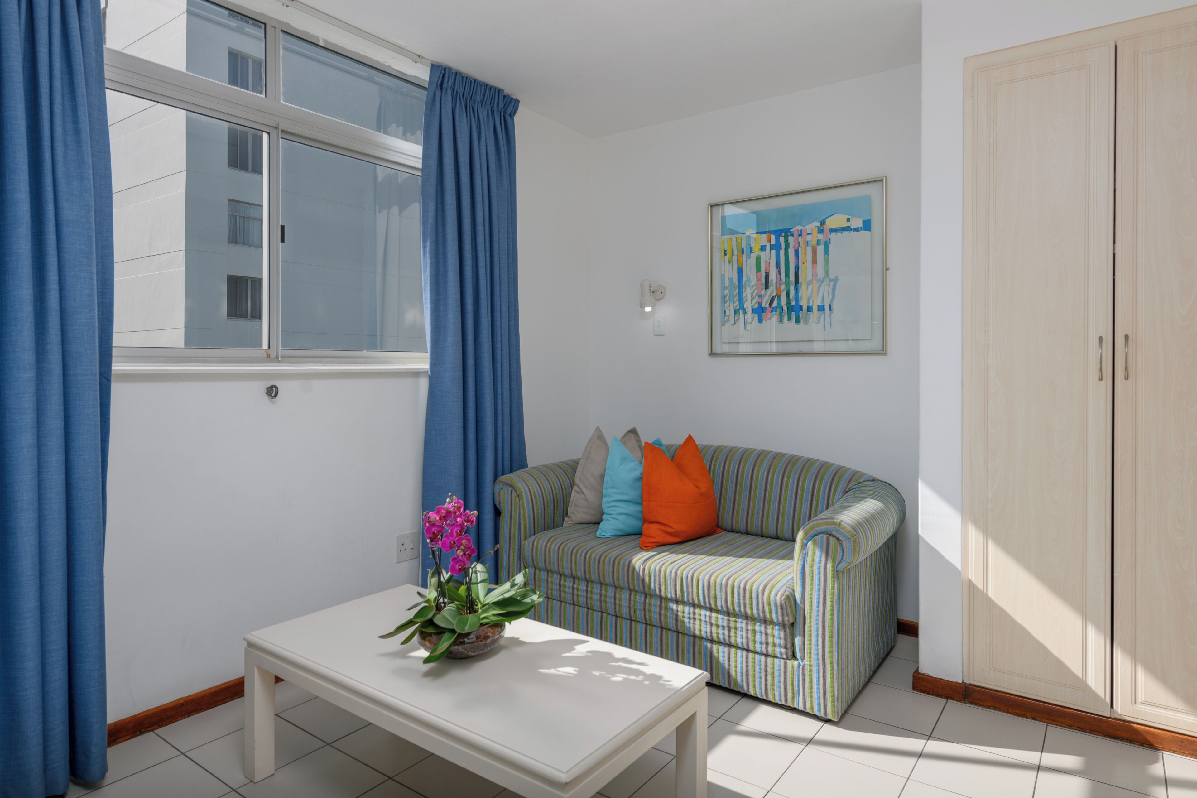 Family Studio Suite | Living area