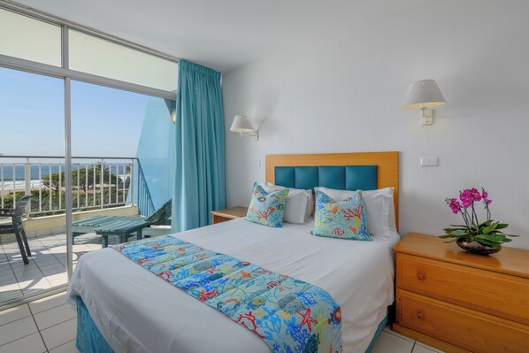 Family Room, 2 Bedrooms, Balcony, Ocean View
