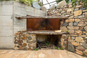 Property grounds - La Tanca Del Conte - Suite Banano: Private Pool, Sea View, Nature Retreat (Muravera)