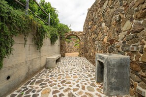 Terrace/patio - La Tanca Del Conte - Suite Banano: Private Pool, Sea View, Nature Retreat (Muravera)