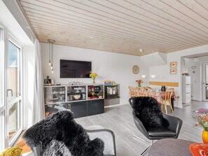 House | Interior - 4 Star Holiday Home in Lokken (Lokken)