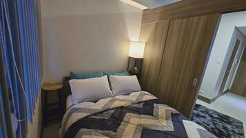 2 bedrooms