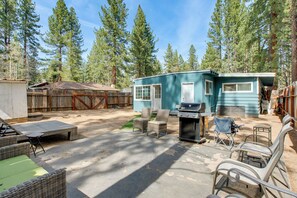 Interior - Pet Friendly w/ Yard! Fully Updated Tahoe Home (South Lake Tahoe)