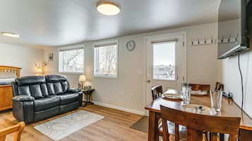 Apartment (0 Bedroom) | Front of property