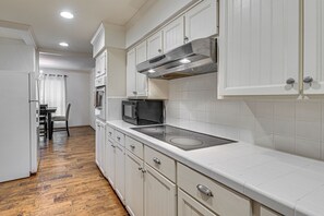 Interior - Private Yard + Outdoor Pool: Spacious Prosper Home (Prosper)