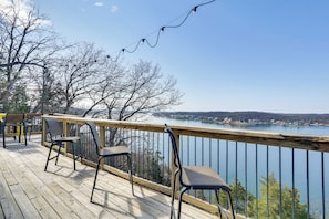 Apartment (0 Bedroom) | Interior - Bagnell Strip Adventure Hub w/ Patio & Lake Views (Lake Ozark)
