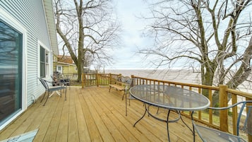 House (3 Bedrooms) | Front of property