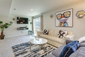 Apartment (1 Bedroom) | Interior - 2 Mi to Swift Creek Reservoir! Apt in Midlothian (Midlothian)