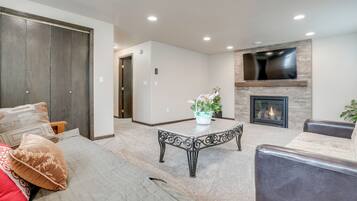 House (4 Bedrooms) | Bahagian dalam