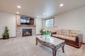 Talo (4 Bedrooms) | Sisätilat