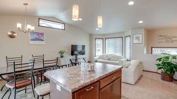 House (4 Bedrooms) | Bahagian dalam