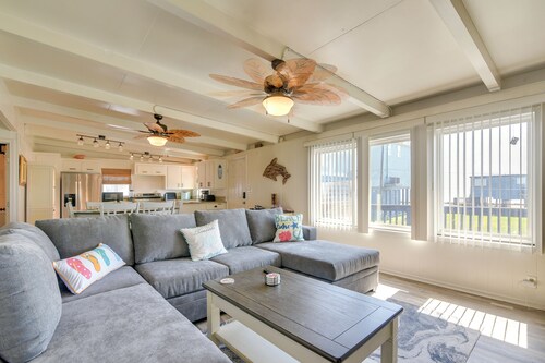 Steps to Surfside Beach! Ocean-view Texas Retreat