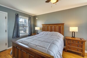 Apartment (0 Bedroom) | Interior - Unit 1: Pool Days & Lake Views on Bagnell Strip (Lake Ozark)
