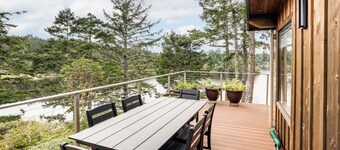 Lakefront Home w/ Dock & Views in Langlois