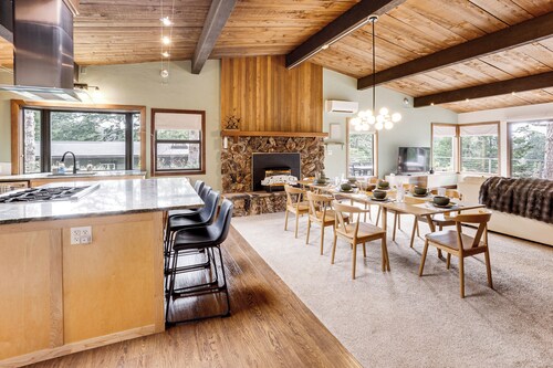Lakefront Home w/ Dock & Views in Langlois