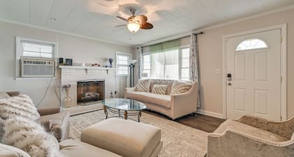 Family Fun in Gastonia! Home 3 Mi to Downtown