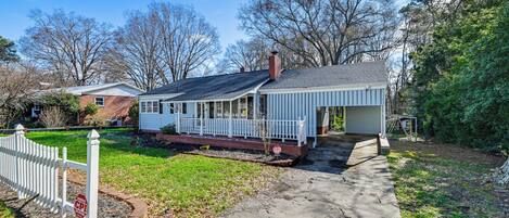 House (2 Bedrooms) | Front of property