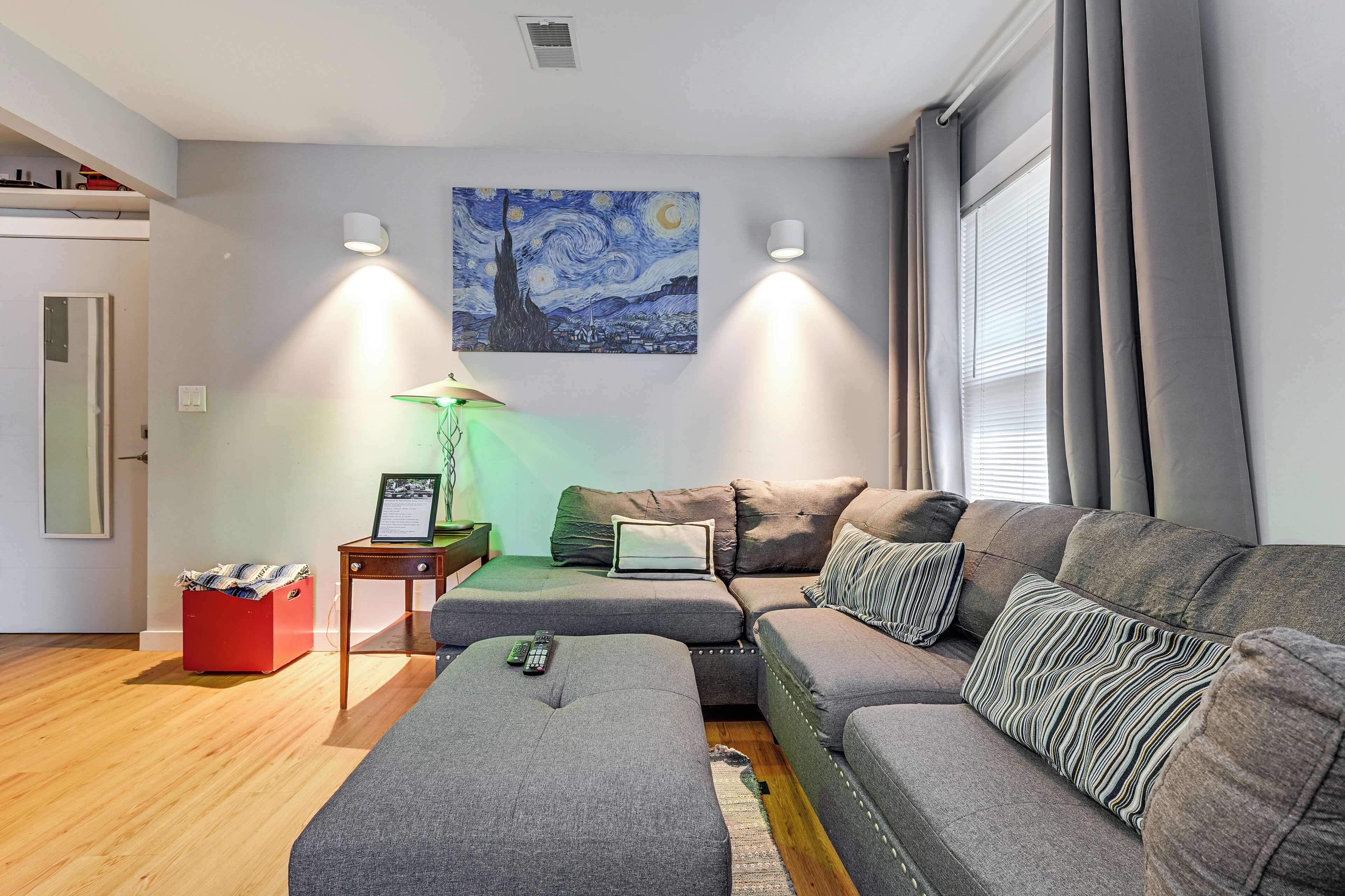 Apartment (1 Bedroom) | Interior