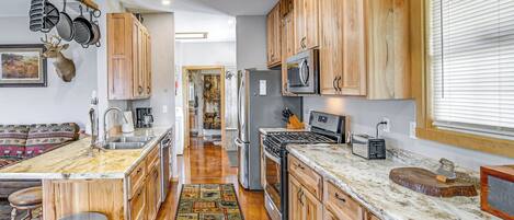 House (1 Bedroom) | Interior