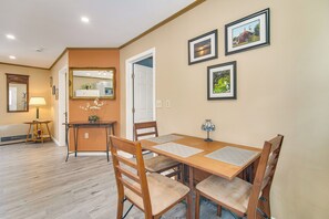 Casa (2 Bedrooms) | Interior