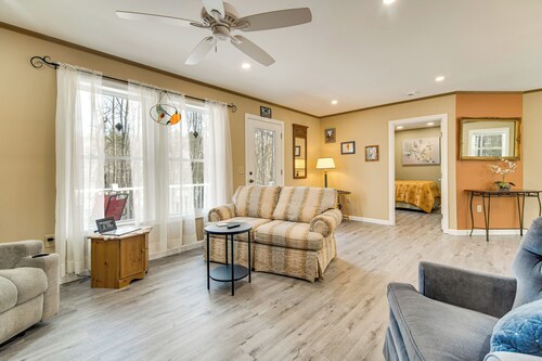 Waterfront Home w/ Access to Lake Anasagunticook!