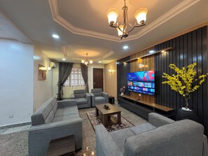 Living area - R & R Apartments (Abuja)