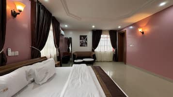 Family Apartment | Courtyard view