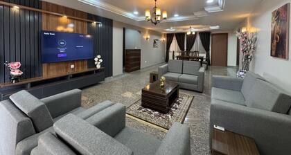 R & R Apartments