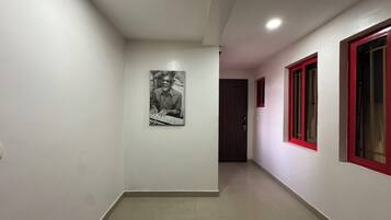 Standard Apartment, Balcony, Mountain View | Interior