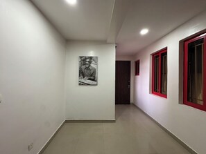 Apartament estàndard, balcó, vistes a la muntanya | Interior