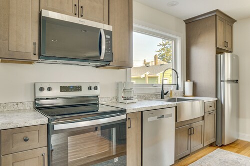 Walk to Dtwn: Rochester Home, Private Deck + Yard!