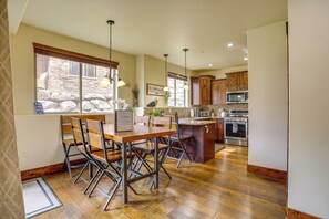 Interior - Condo w/ Private Hot Tub, 2 Mi to the Jordanelle! (Kamas)