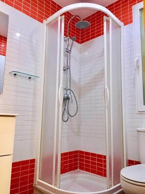 Bathroom - In the city center (Valencia)