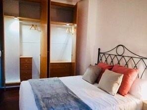 Room - In the city center (Valencia)