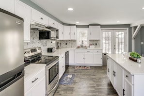 House (4 Bedrooms) | Interior - Indoor Hot Tub & Sauna! Spacious Catskills Home (Cairo)